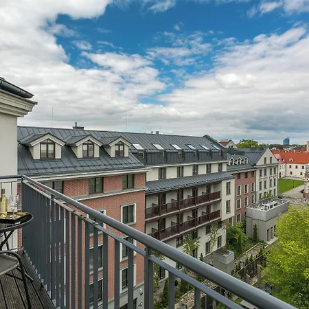 Dada Premium Aparthotel-3